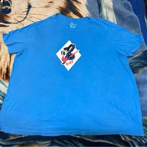 Nike t shirt
